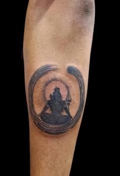 small-tattoo-artists-in-udaipur-25